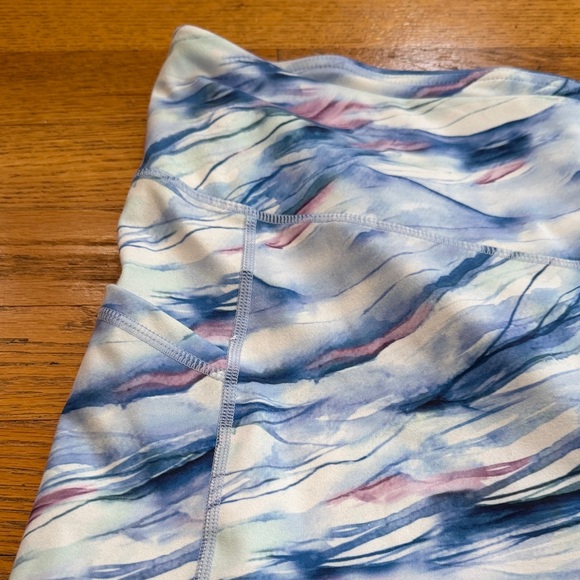 XXL Gaian Multicolor Patterned Capri Women’s Leggings Lime NEW - Picture 2 of 12